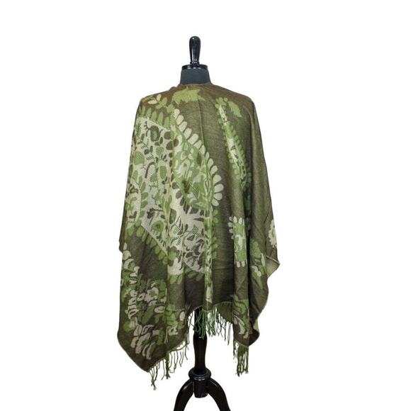 Accessory Street Shawl Cape Wrap Green Paisley Floral Tassel Sparkle - Picture 3 of 4